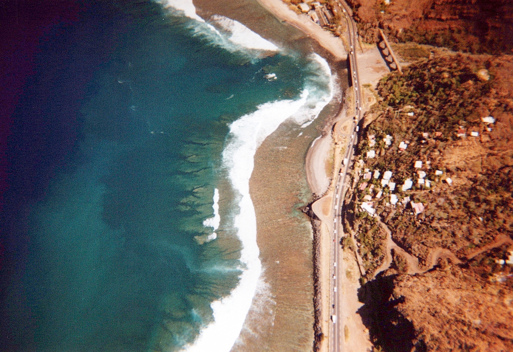 2002 - La Réunion A24.jpg